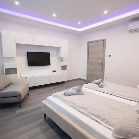Fonix Apartman Дебрецен Екстериор снимка