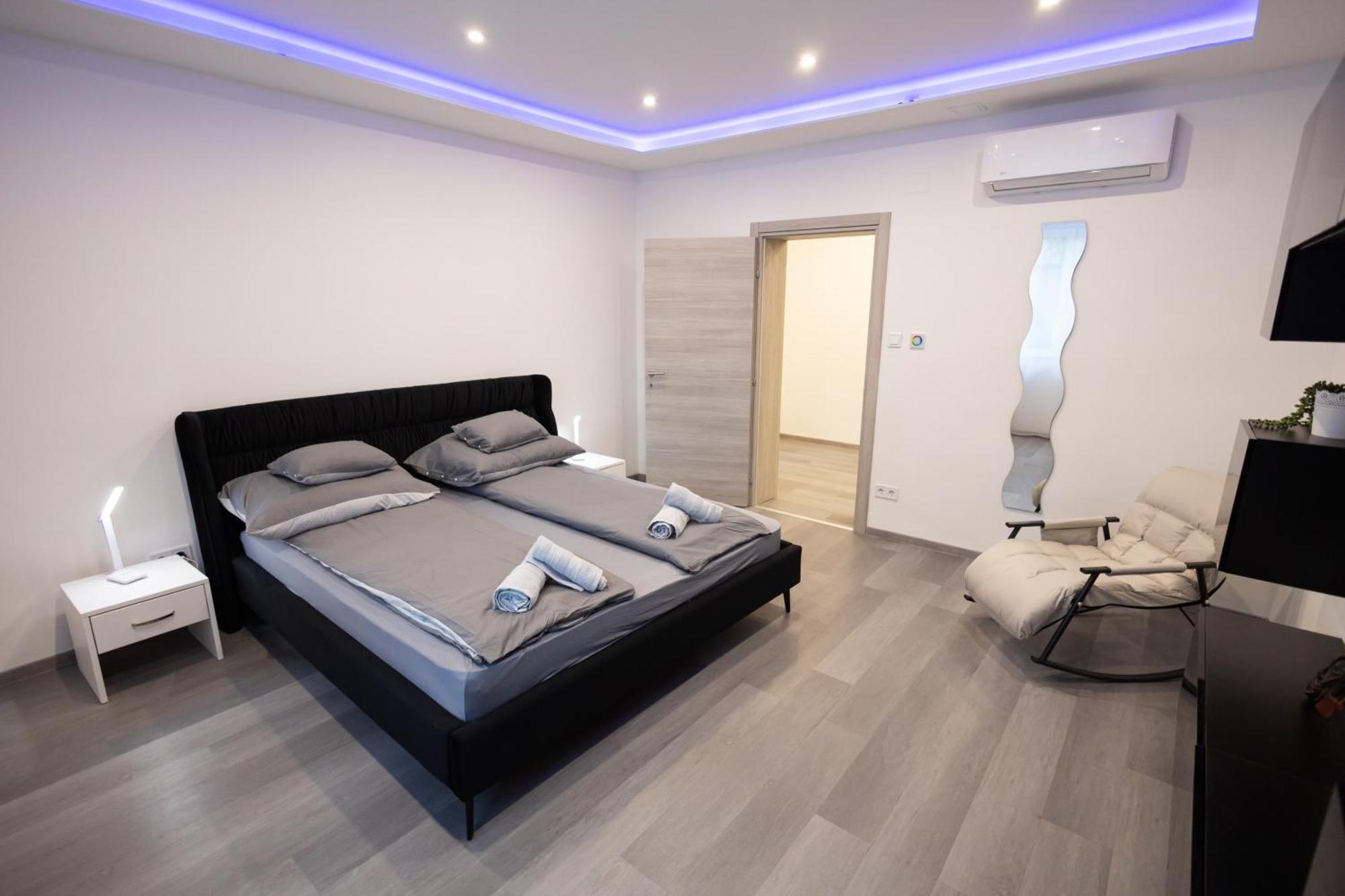 Fonix Apartman Дебрецен Екстериор снимка